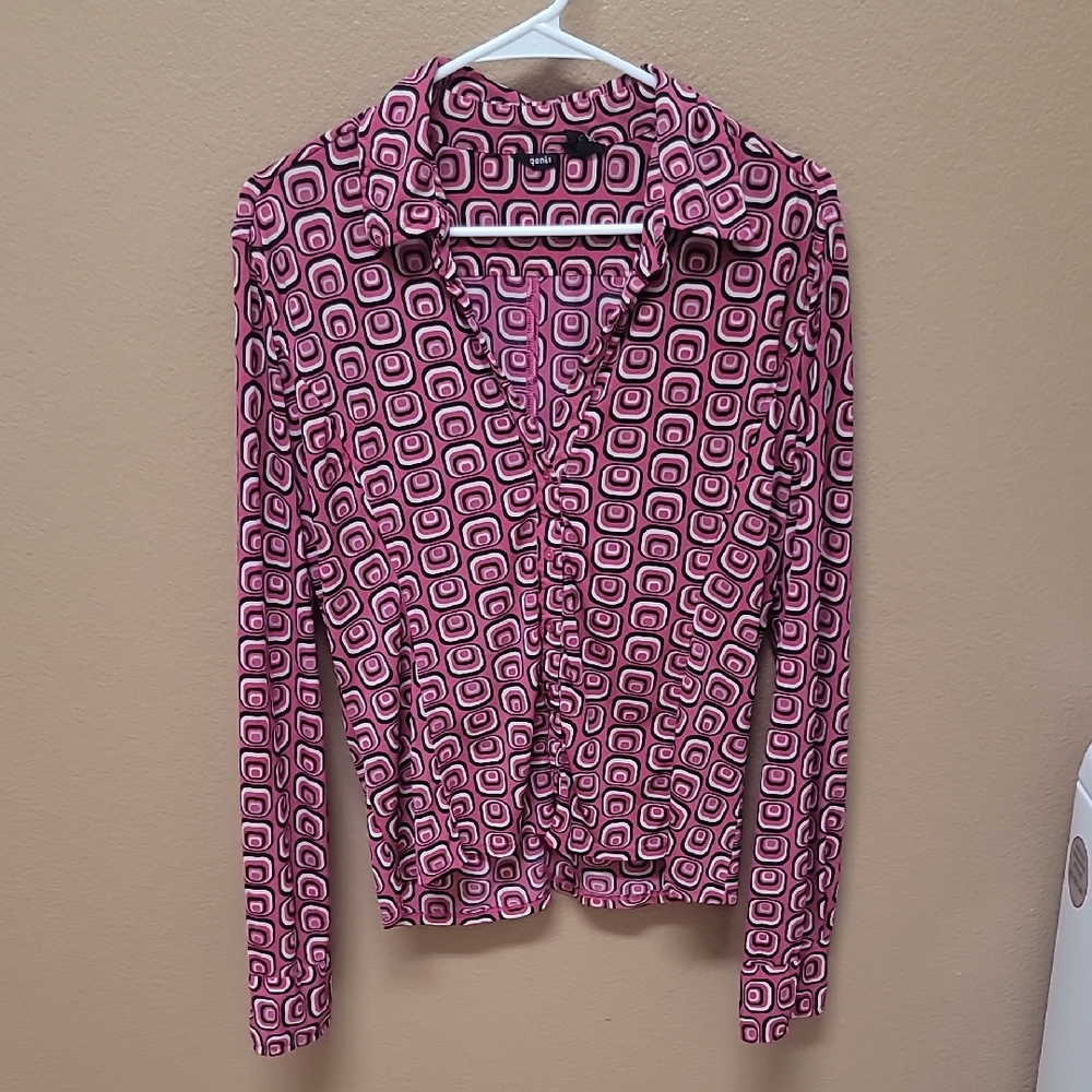 Pink and Black Geometric Button Down Shirt 🩷🖤
